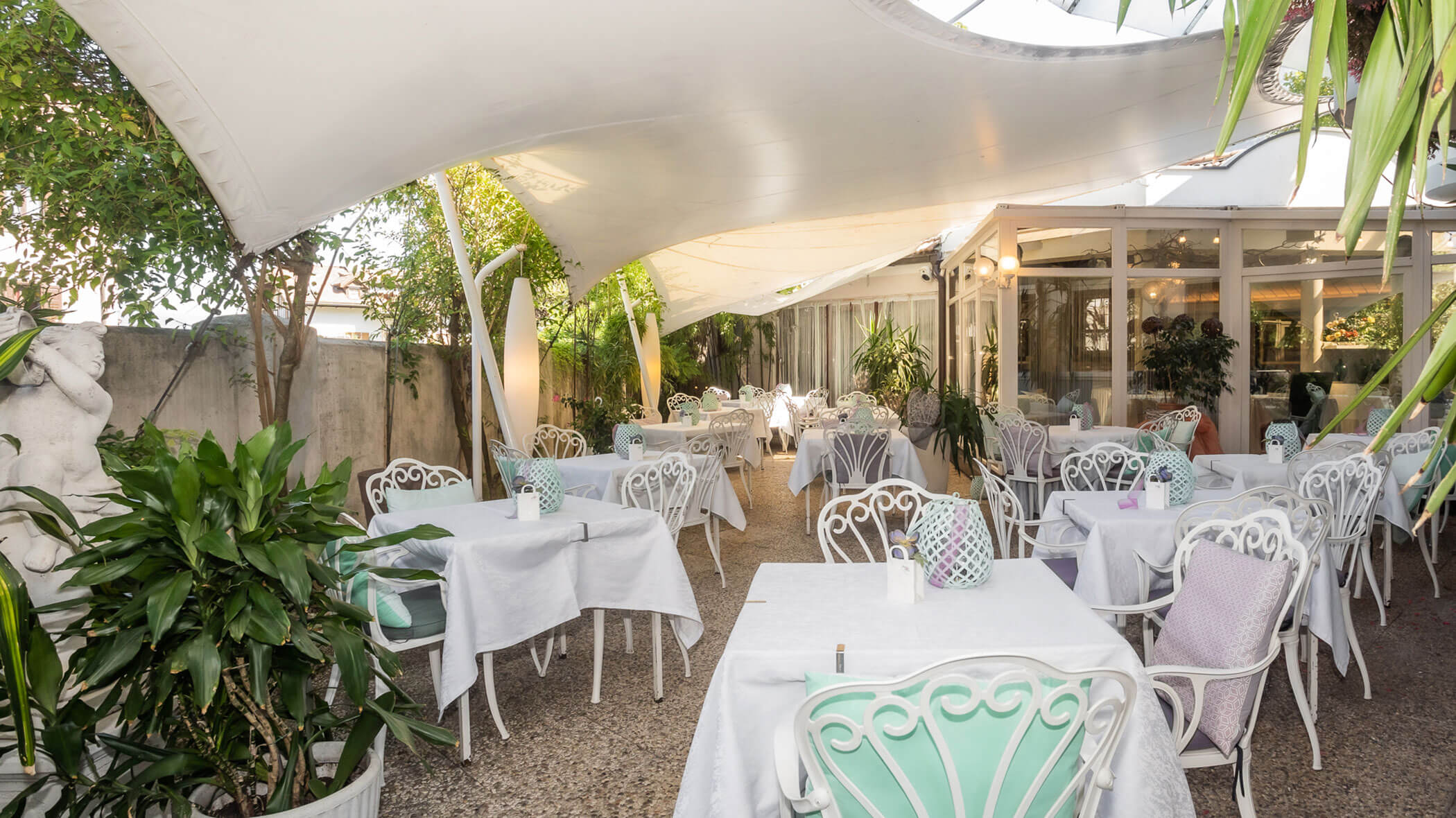 Essen auf der Terrasse