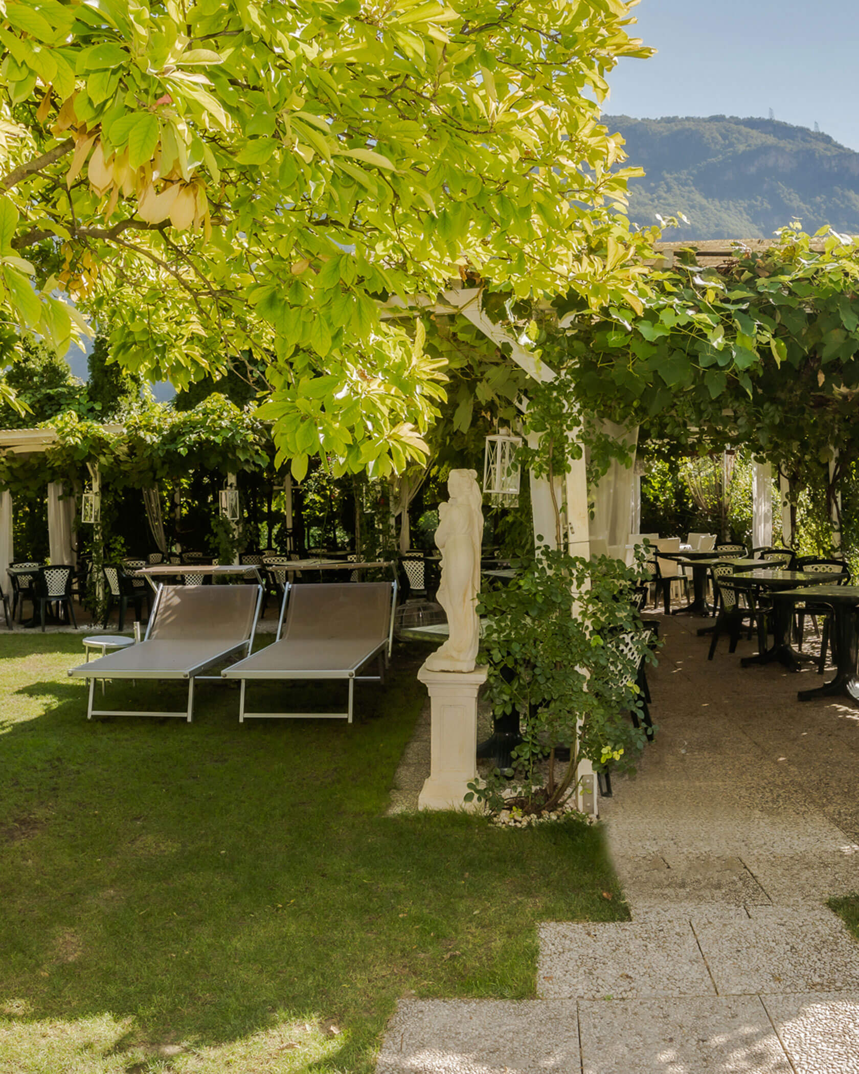 Rilassarsi in giardino