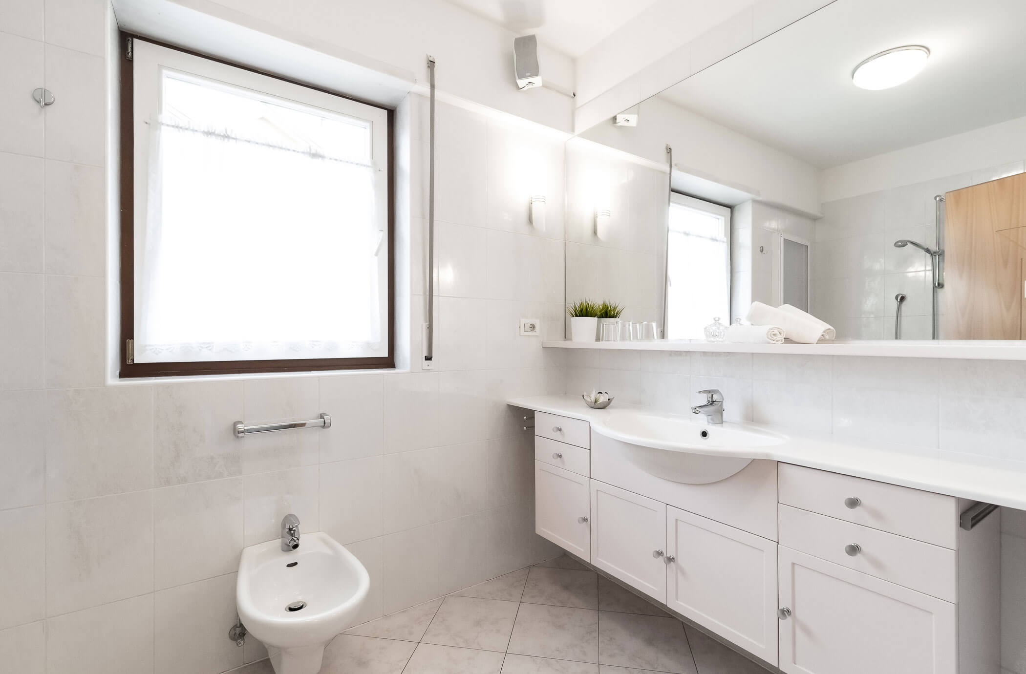 Bathroom - triple room